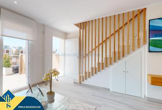 Maison à Pilar de la Horadada Ciudad. Casa con piscina comunitaria, en la provincia de alicante, en la