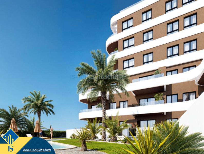 Foto 8d2df7dc-89fa-4acd-b4b8-3700a5fbd7e0. Apartament amb aparcament piscina a Puerto Deportivo Guardamar del Segura