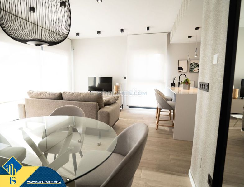 Foto 7a26bc18-9919-4768-825e-e5be50a8793d. Apartament amb aparcament a Los Balcones y los Altos Orihuela