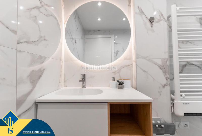 Foto e6602c49-6b70-409c-85c2-c7adb2b9ef8d. Apartament amb xemeneia calefacció aparcament piscina a Torrevieja