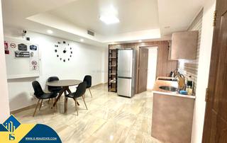 Apartament a Centro - Muelle Pesquero. Apartamento reformado con terraza, en la provincia de alicante,