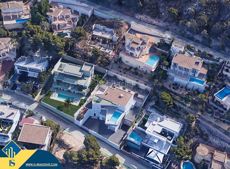 Foto 10e0429b-4dde-4807-955e-542f0c4e9c76. Chalet avec parking piscine dans Altea hills Altea