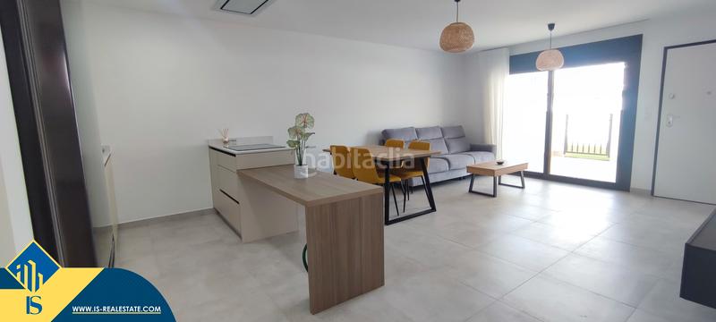 Foto b2ca0fb7-bdee-416d-94b3-e767d6cdf8b8. Casa s en construcción con piscina comunitaria, en la provincia de alicante, en la ciudad de orihuela costa. 2 habitaciones | 71 m² en Pilar de la Horadada
