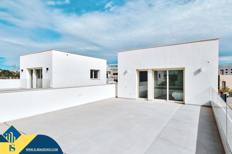 Foto 320ac099-1461-4bfa-b673-28f9a5ee2047. Chalet with heating parking pool in Montesinos (Los)