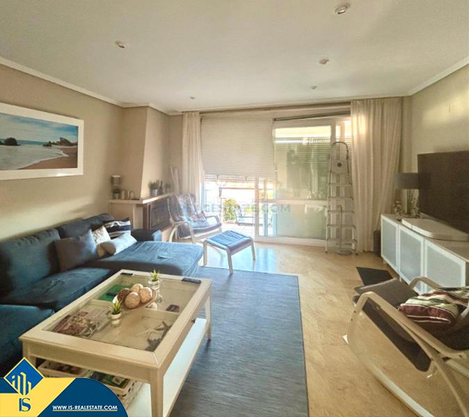 Foto d499216e-af52-4cc1-a876-0212657ca89d. Chalet mit parking pool in Campoamor Orihuela