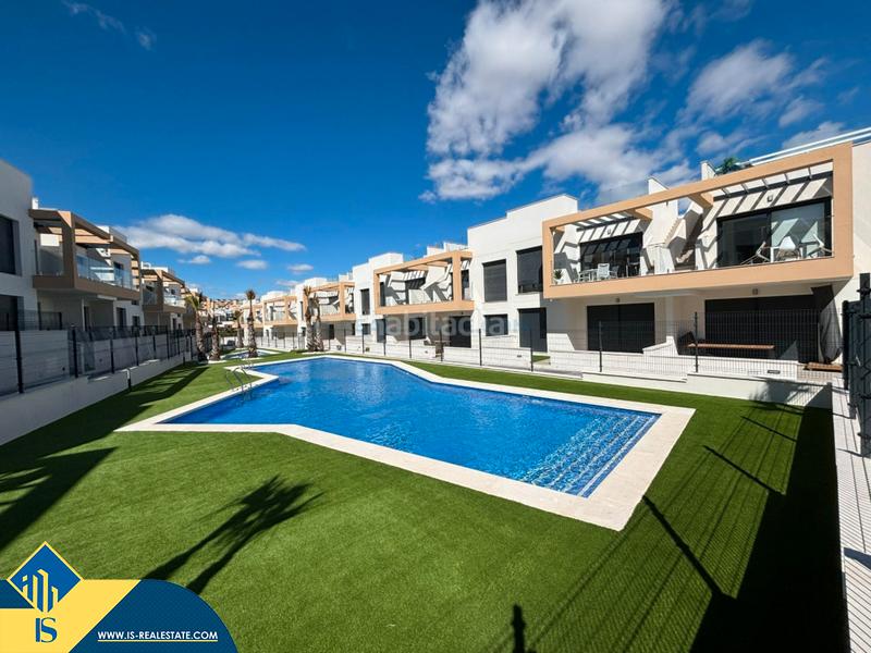 Foto 26b21f9f-7d05-4ee9-bd06-63b61dd628e1. Dúplex ático dúplex con piscina comunitaria, en la provincia de alicante, en la ciudad costa. 2 habitaciones | 60 m² | 3 kiló en Orihuela