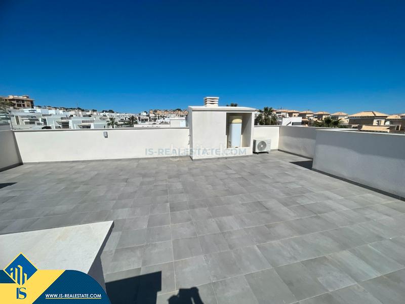 Foto 5c48ffaf-1f08-494a-9880-dc45f671baf3. Dúplex ático dúplex con piscina comunitaria, en la provincia de alicante, en la ciudad costa. 2 habitaciones | 60 m² | 3 kiló en Orihuela