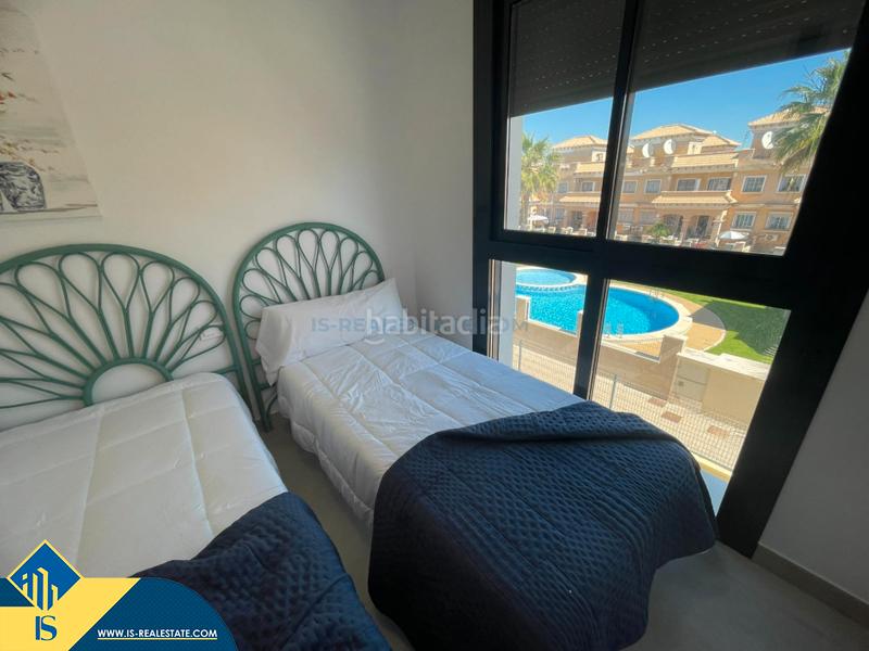 Foto 6164300a-7dc7-42e6-8f9c-e4aaf83b1901. Dúplex ático dúplex con piscina comunitaria, en la provincia de alicante, en la ciudad costa. 2 habitaciones | 60 m² | 3 kiló en Orihuela