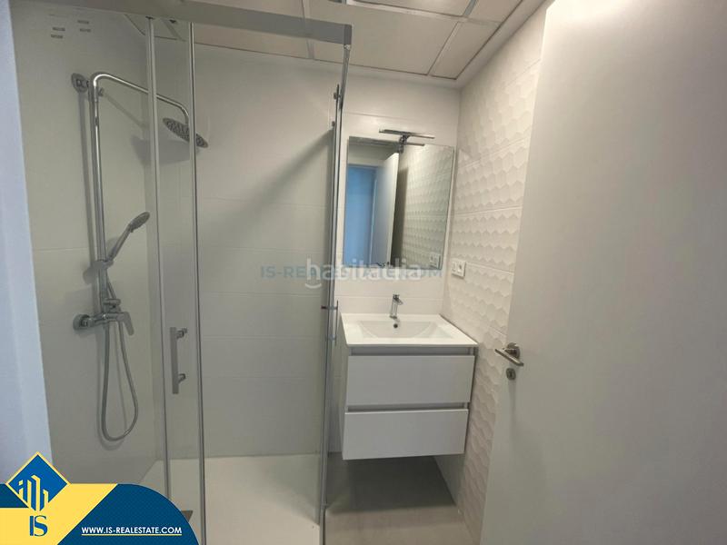 Foto 6c57ec20-3f33-49c2-bad6-05802ce23021. Dúplex ático dúplex con piscina comunitaria, en la provincia de alicante, en la ciudad costa. 2 habitaciones | 60 m² | 3 kiló en Orihuela