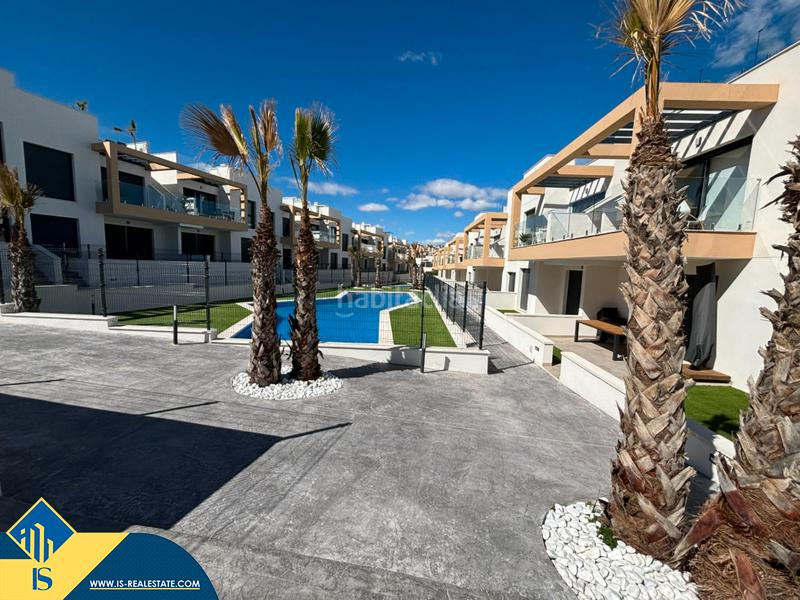 Foto 909daee7-5db6-4e9b-97d5-a18ee05c8578. Dúplex ático dúplex con piscina comunitaria, en la provincia de alicante, en la ciudad costa. 2 habitaciones | 60 m² | 3 kiló en Orihuela