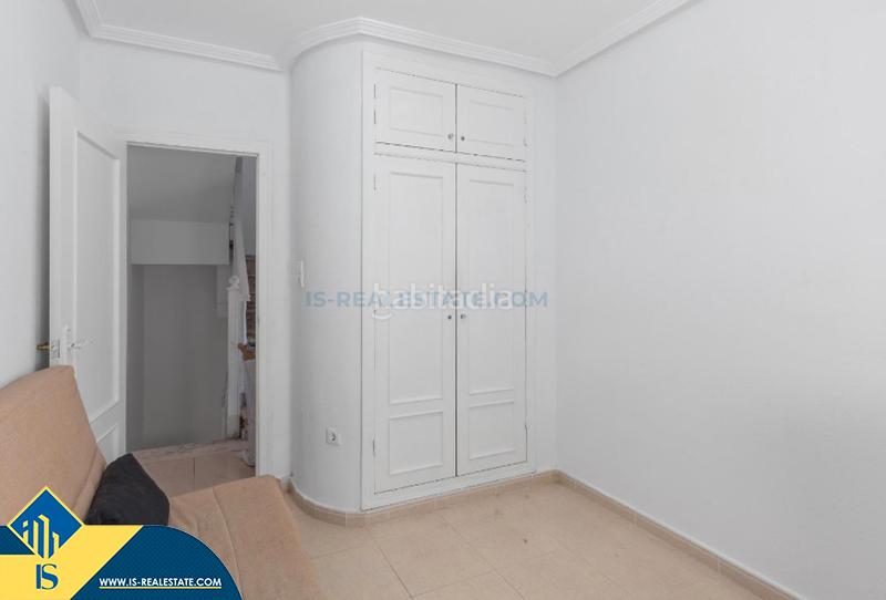 Foto 940e4199-8975-4957-8bbf-129501d07c8e. Piso dúplex con terraza en la provincia de alicante, en la ciudad costa. 4 habitaciones | 103 m² | 2 kilómetros del mar en Orihuela