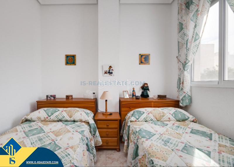 Foto be3c752c-7256-42c7-bb6f-c665b36dabcf. Piso apartamento con terraza, en la provincia de alicante, en la ciudad , en la zona de playa del cura. 2 habitaciones | 7 en Torrevieja