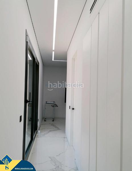 Foto b032e889-cfab-4f14-8644-acfedfaeaad1. Chalet avec parking piscine dans Foietes Benidorm