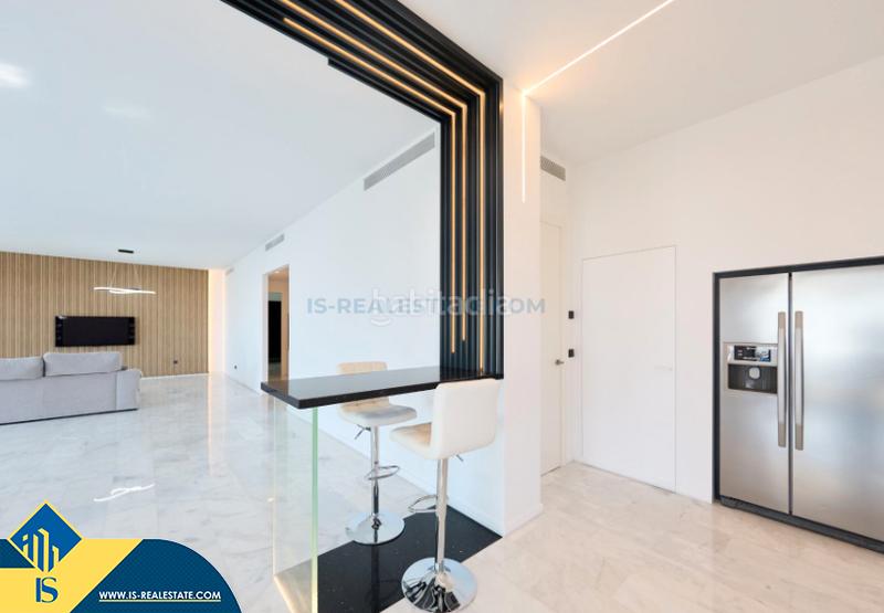 Foto 7f834851-a0b6-4cdf-aab8-d4ada8c35c86. Xalet amb aparcament piscina a Altea hills Altea