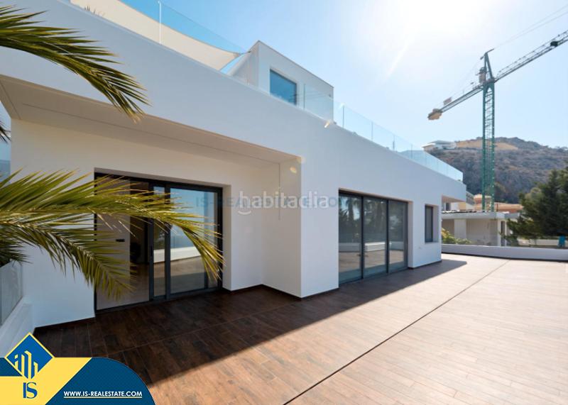 Foto e6b67e89-7f93-4249-a79c-466c344b681a. Xalet amb aparcament piscina a Altea hills Altea