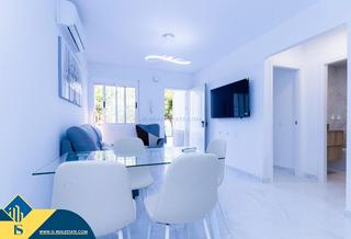 Apartament a Parque de las Naciones. Apartamento reformado con piscina comunitaria, en la provincia d