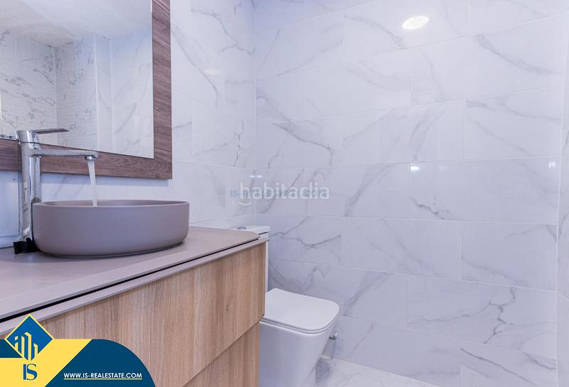 Foto 165f0daf-7bab-483d-9d3a-119f61dfc714. Appartement avec chauffage piscine dans Parque de las Naciones Torrevieja