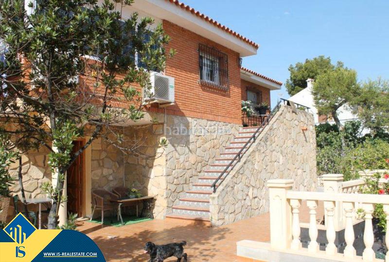 Foto 8f9260da-cb99-4590-8a41-bd8c5cd2d1c1. Chalet avec parking piscine dans Foietes Benidorm