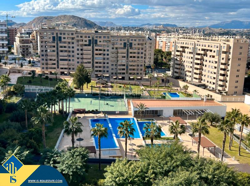 Foto 692db315-4459-4af4-a7b8-ae413f84f731. Àtic amb aparcament piscina a Cabo de las Huertas Alicante