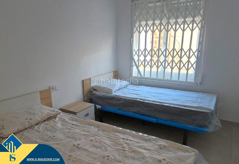 Foto a77cd436-fbaf-42d8-89e4-2751b742f3c3. Maison avec parking dans Los Europeos Torrevieja