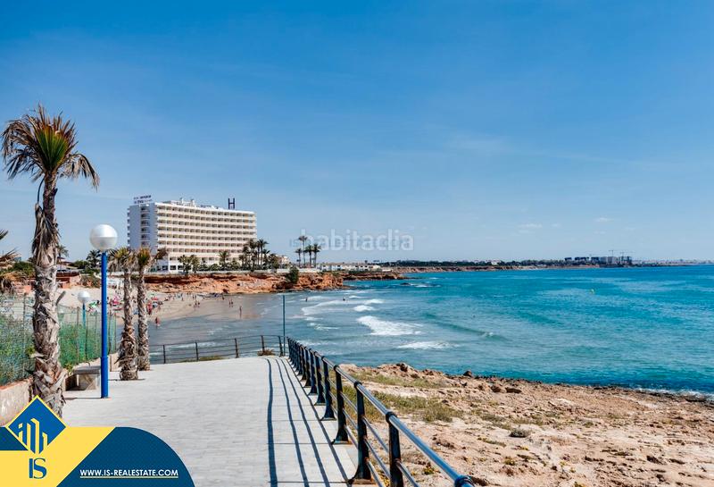 Foto 419a7bae-dc19-4db5-989a-c7218f07b59a. Dúplex amb calefacció piscina a Playa Flamenca Orihuela