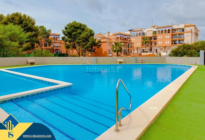 Foto 53161438-44a1-411b-8919-6362a1f04e70. Dúplex amb calefacció piscina a Playa Flamenca Orihuela