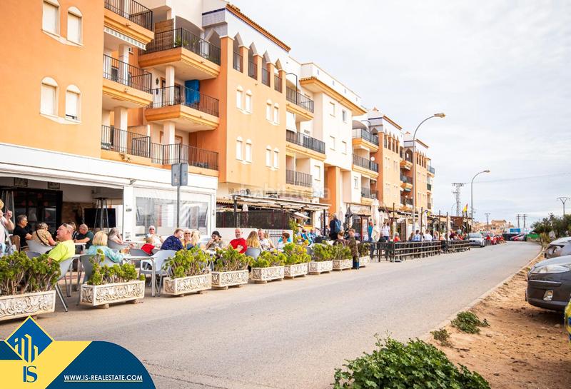 Foto 6c019bbc-e802-4b72-b35e-49f62aa2c679. Dúplex amb calefacció piscina a Playa Flamenca Orihuela
