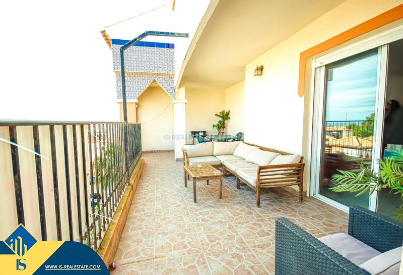 Foto d4452e44-5929-481e-bf48-ae450d313e32. Dúplex amb calefacció piscina a Playa Flamenca Orihuela