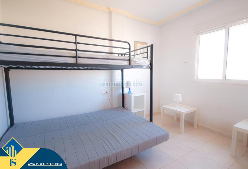 Foto f5643885-c862-4368-a4c3-3b1320635652. Dúplex amb calefacció piscina a Playa Flamenca Orihuela