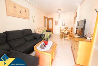 Appartement à Pilar de la Horadada Ciudad. Apartamento con terraza, en la provincia de alicante, en la ciud