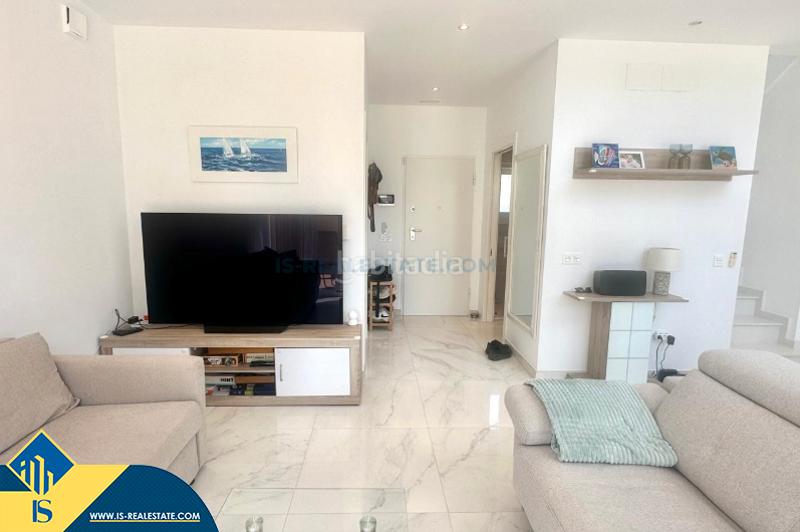 Foto 3f4a4d8b-80a0-4a13-8e21-5c87104691a0. Chalet avec parking piscine dans Zona los Frutales Torrevieja