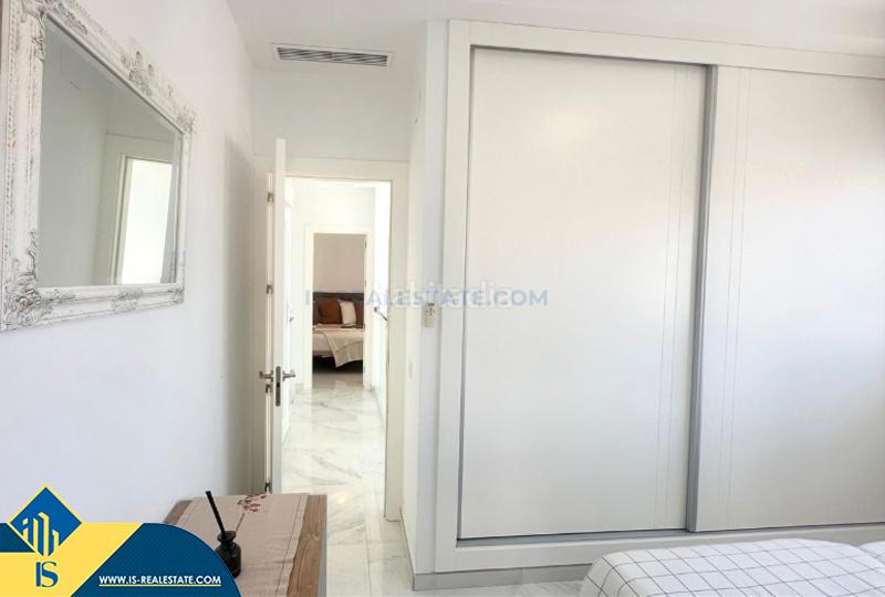 Foto 51a19a30-8898-40ba-a02f-9067d7fdc2eb. Chalet avec parking piscine dans Zona los Frutales Torrevieja