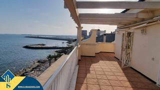 Àtic a Las Piscinas Naturales. Ático con terraza, en la provincia de alicante, en la ciudad de