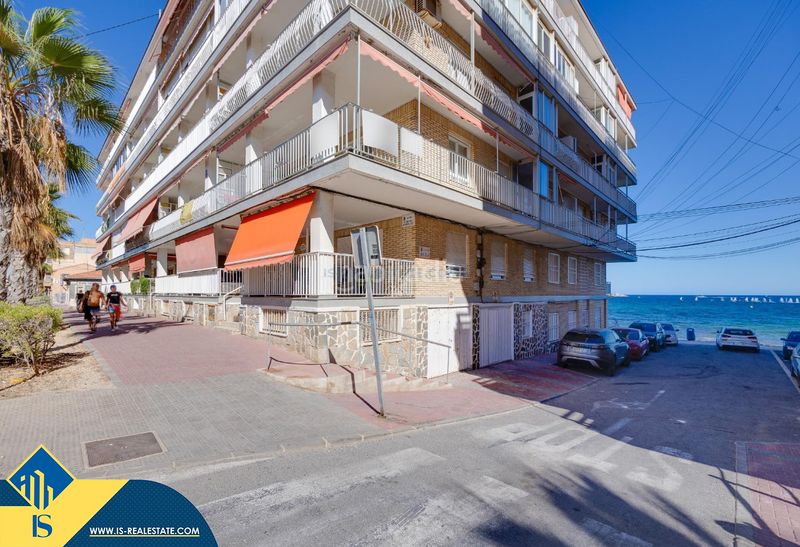 Foto 92c95722-279f-47a8-a2a9-7d16a2676b09. Apartament amb calefacció a Playa de los Náufragos Torrevieja