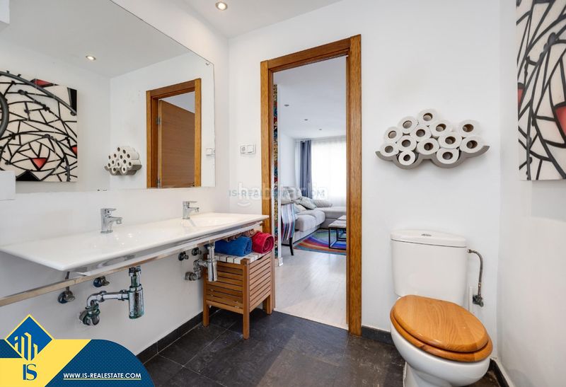Foto b8f99b41-ee0b-4192-ab26-96424a9dd4d3. Apartament amb calefacció a Playa de los Náufragos Torrevieja