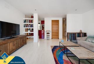 Apartament a Playa de los Náufragos. Apartamento reformado con terraza, en la provincia de alicante,