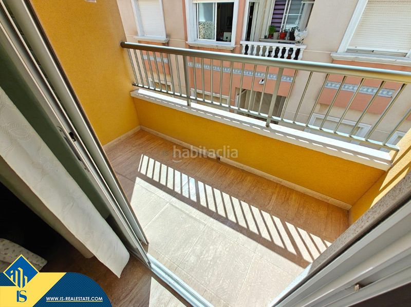 Foto 07ac7e45-2cad-4e33-a6c5-307928ff1746. Apartamento  con terraza, en la provincia de alicante, en la ciudad , en la zona de playa dEl Acequión. 2 habitaciones en Torrevieja