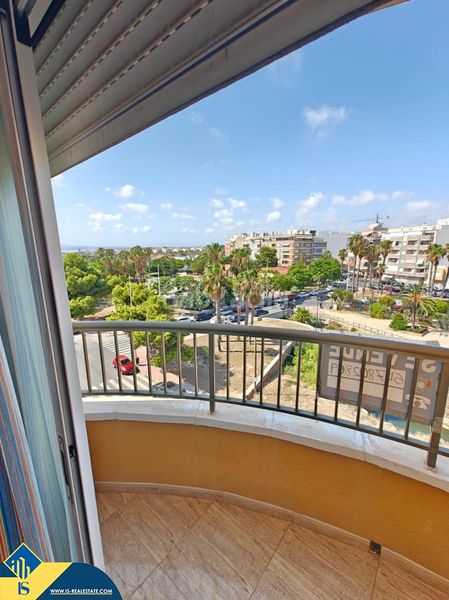 Foto 684202b6-3b69-48ed-bed0-4f20857cc020. Apartamento  con terraza, en la provincia de alicante, en la ciudad , en la zona de playa dEl Acequión. 2 habitaciones en Torrevieja