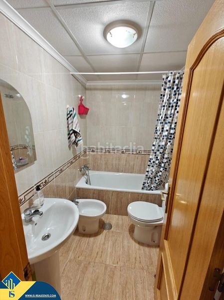Foto f44048b9-6452-4613-b0e6-fcdf497eac60. Apartamento  con terraza, en la provincia de alicante, en la ciudad , en la zona de playa dEl Acequión. 2 habitaciones en Torrevieja