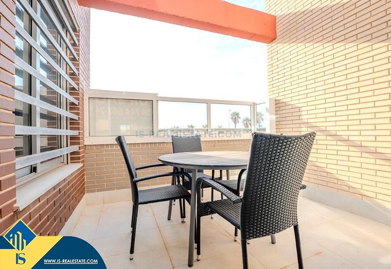 Foto 573e986f-6aee-47c1-b710-19dd7a9ea76b. Piso apartamento con piscina comunitaria, en la provincia de alicante, en la ciudad , en la zona de la mata. 2 habitacione en Torrevieja
