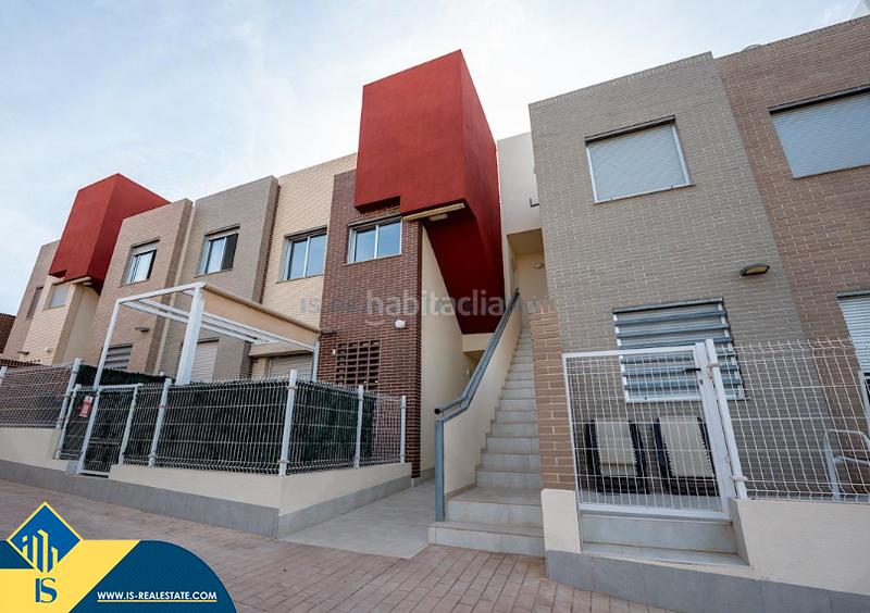 Foto 950c2dd9-9e22-4e0e-9948-22d7d632c969. Piso apartamento con piscina comunitaria, en la provincia de alicante, en la ciudad , en la zona de la mata. 2 habitacione en Torrevieja