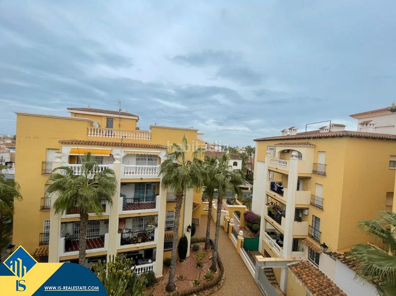 Foto ec4fff9e-068b-4070-826e-03f076baf839. Dachwohnung mit heizung parking in Zona los Frutales Torrevieja