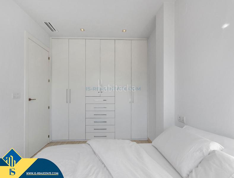 Foto 24290de0-1725-440a-af86-39b3303ec3ea. Chalet mit parking pool in Parque Acuático - Sector 25 Torrevieja