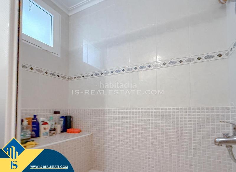 Foto 3678d318-6379-4455-a7c1-f747801c4439. Apartament amb calefacció aparcament piscina a Antonio Machado Torrevieja