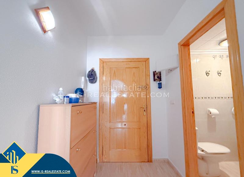 Foto 3fffa3f4-839d-410a-81aa-a12d04d5502d. Apartament amb calefacció aparcament piscina a Antonio Machado Torrevieja