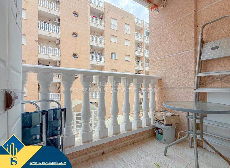 Foto d1add192-d816-4bea-bf13-3e85c2fddaf3. Apartament amb calefacció aparcament piscina a Antonio Machado Torrevieja