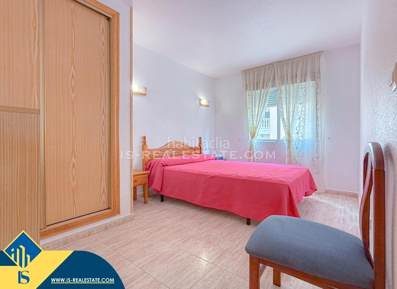 Foto f94bdc3c-e276-43df-a67e-dea79e3acf2a. Apartament amb calefacció aparcament piscina a Antonio Machado Torrevieja