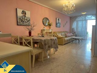 Casa en Aguas Nuevas. Casa con piscina comunitaria, en la provincia de alicante, en la