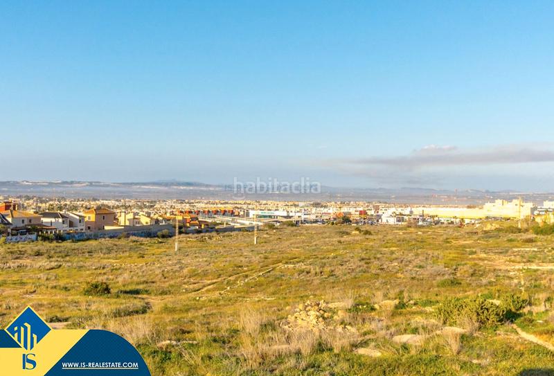 Foto 3638d4d8-2bcf-4586-8670-813ea009d8fc. Reihenhaus mit heizung pool in Aguas Nuevas Torrevieja