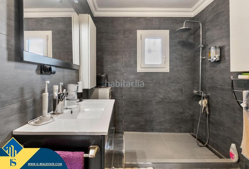 Foto 42e461ff-78f5-4b50-87be-91437b949a69. Reihenhaus mit heizung pool in Aguas Nuevas Torrevieja